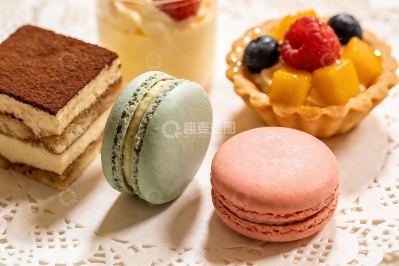 高清大图下载【趣麦麦图】精致甜点拼盘色彩诱人