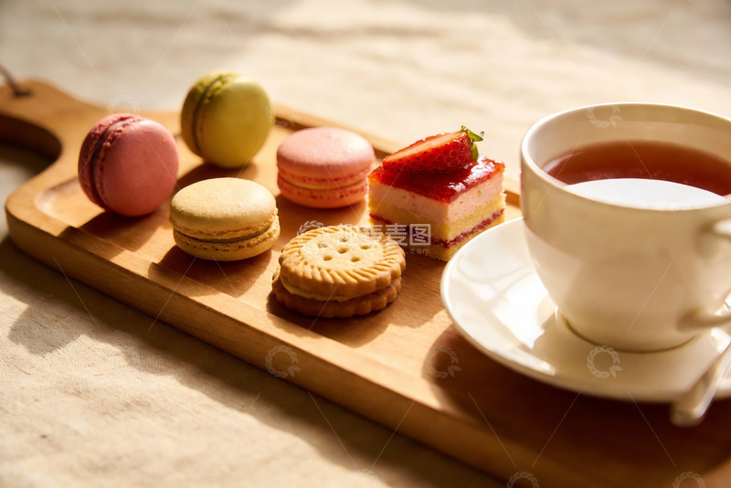 高清大图下载【趣麦麦图】午后茶点甜品与红茶的惬意时光