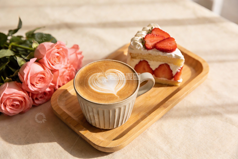 高清大图下载【趣麦麦图】咖啡甜点与玫瑰花的温馨早餐