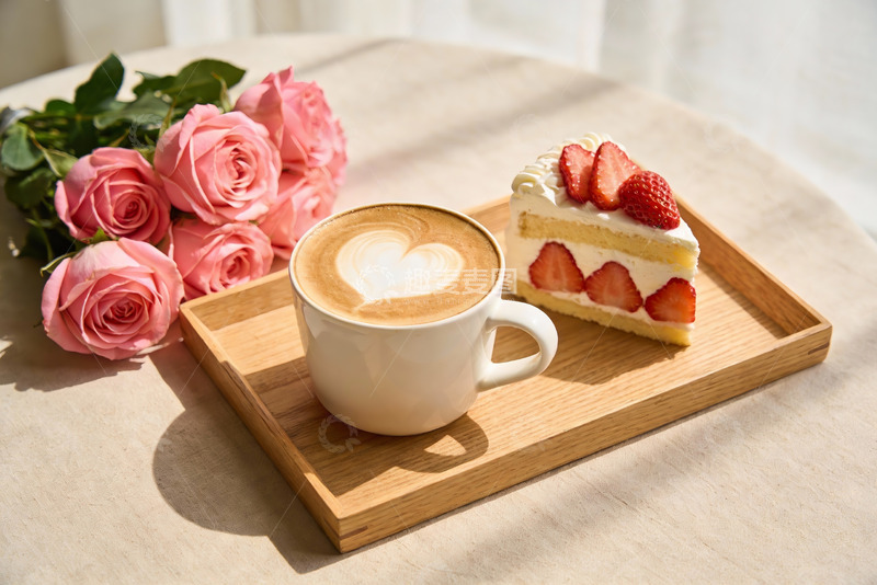 高清大图下载【趣麦麦图】咖啡甜点与玫瑰花束