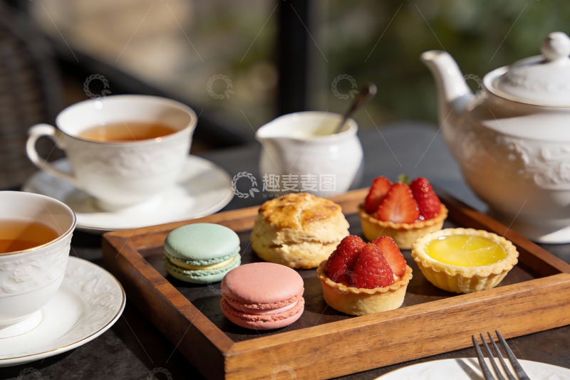 高清大图下载【趣麦麦图】精致下午茶点心与茶具