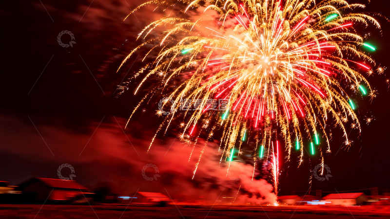 高清大图下载【趣麦麦图】夜空烟花绽放绚丽多彩