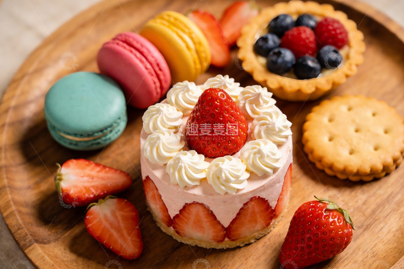 高清大图下载【趣麦麦图】色彩缤纷甜点拼盘