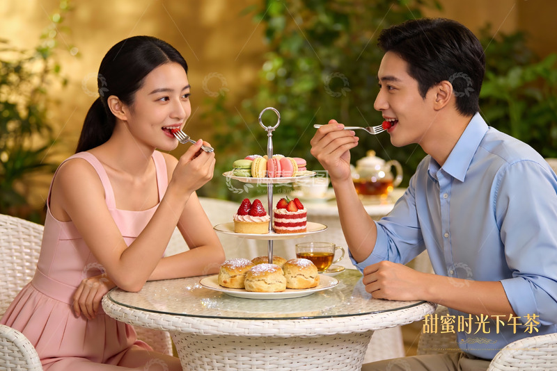 高清大图下载【趣麦麦图】情侣共享下午茶甜蜜时光