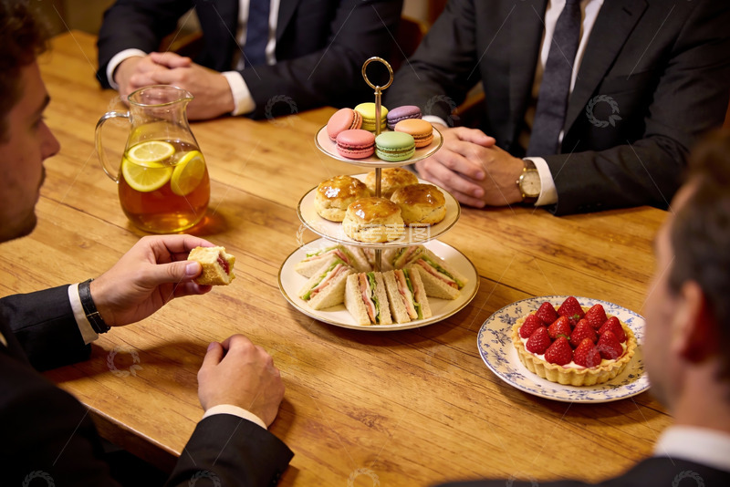 高清大图下载【趣麦麦图】商务人士下午茶聚餐场景