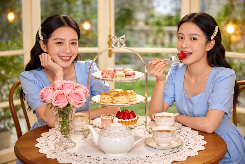 高清大图下载【趣麦麦图】两位女士下午茶时光