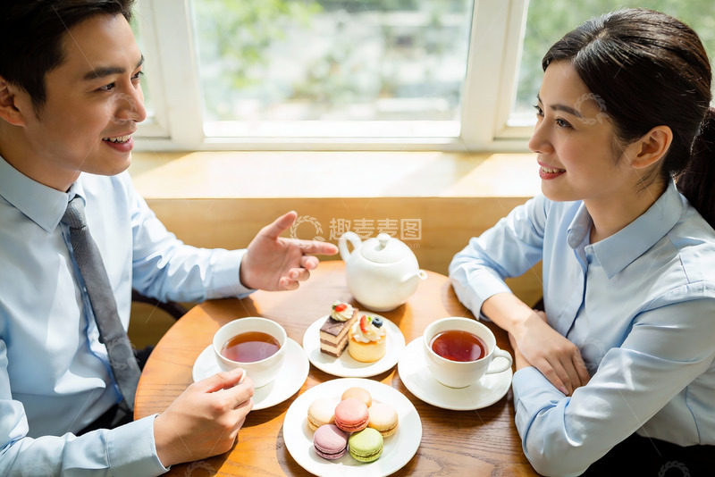 高清大图下载【趣麦麦图】商务人士下午茶交谈