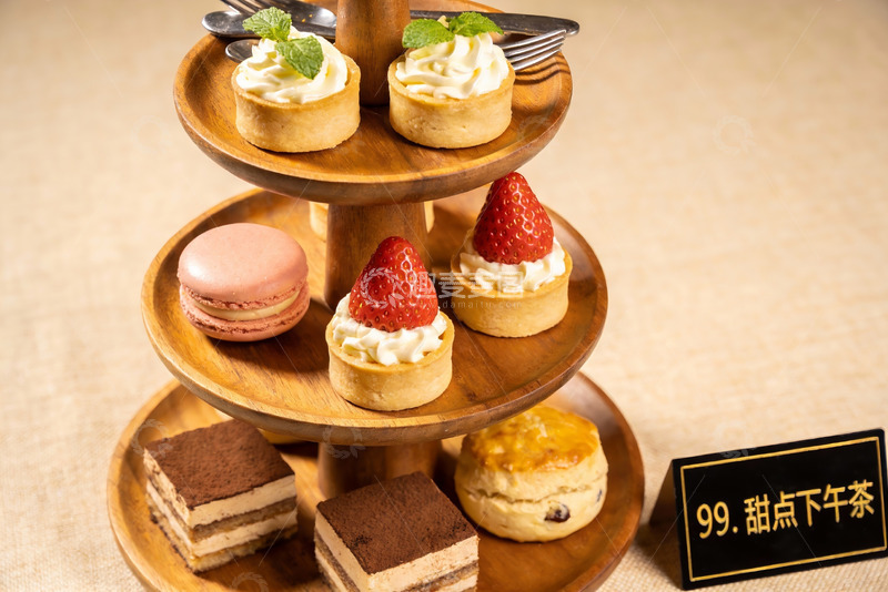 高清大图下载【趣麦麦图】三层木质甜点架下午茶
