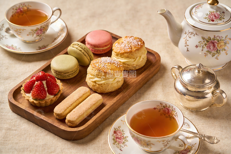 高清大图下载【趣麦麦图】精致下午茶点心与茶具摆拍