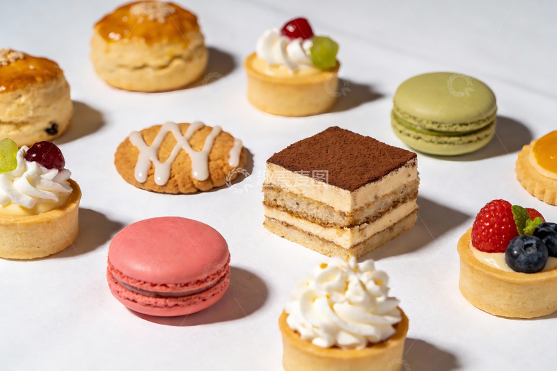 高清大图下载【趣麦麦图】各式精美甜点摆盘展示