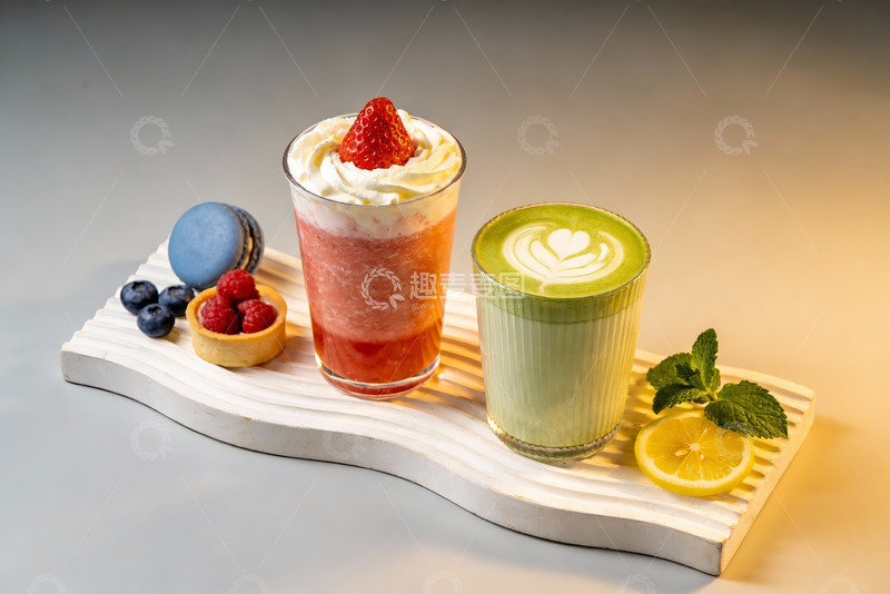 高清大图下载【趣麦麦图】两杯饮品搭配甜点水果