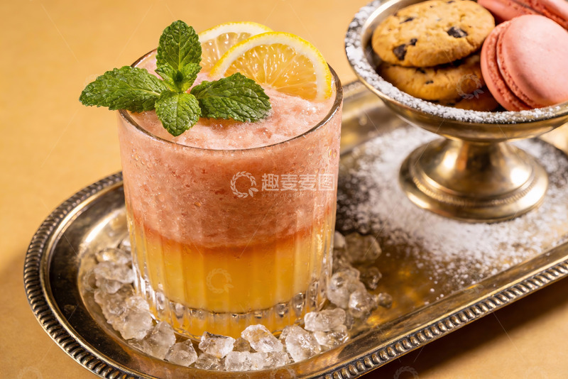 高清大图下载【趣麦麦图】双层饮品搭配甜点