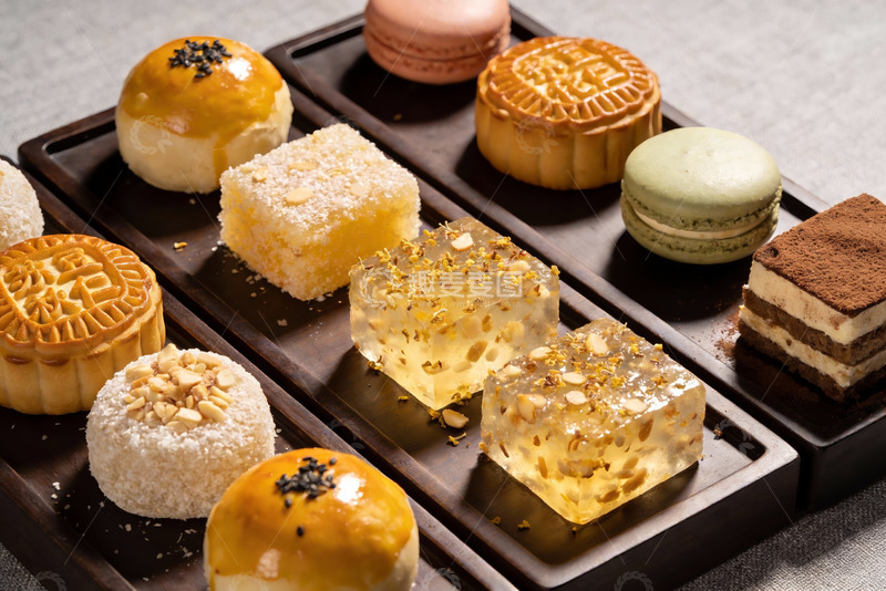 高清大图下载【趣麦麦图】中秋月饼与甜点拼盘
