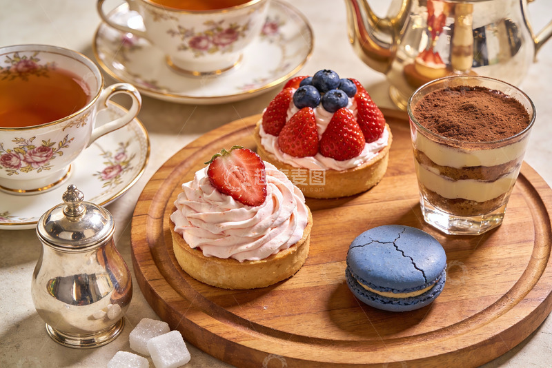 高清大图下载【趣麦麦图】精致下午茶甜点与茶具摆盘