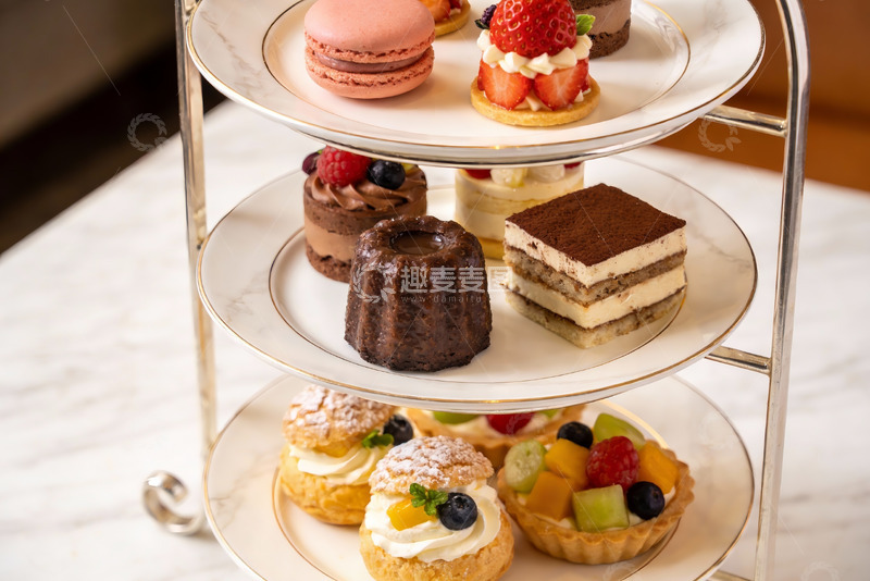 高清大图下载【趣麦麦图】三层甜品架精致下午茶
