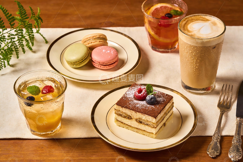 高清大图下载【趣麦麦图】精致甜点与饮品摆盘