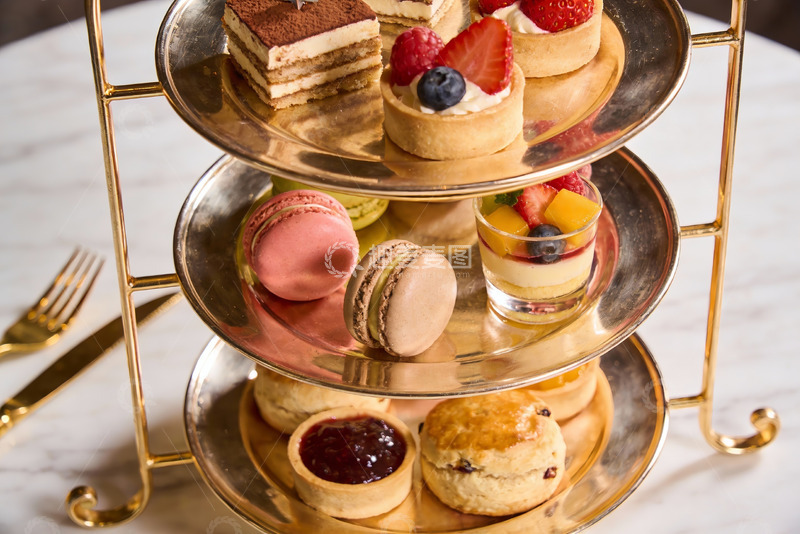 高清大图下载【趣麦麦图】三层金色点心架精致甜品