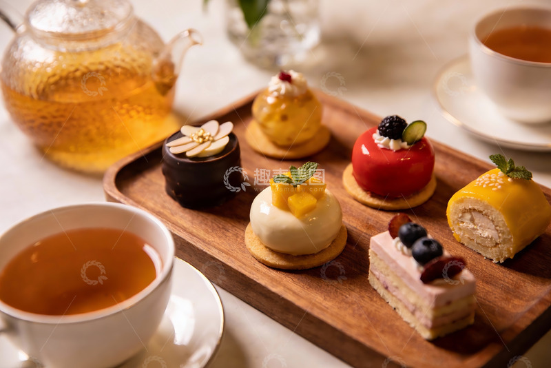 高清大图下载【趣麦麦图】精致甜点与茶饮摆盘