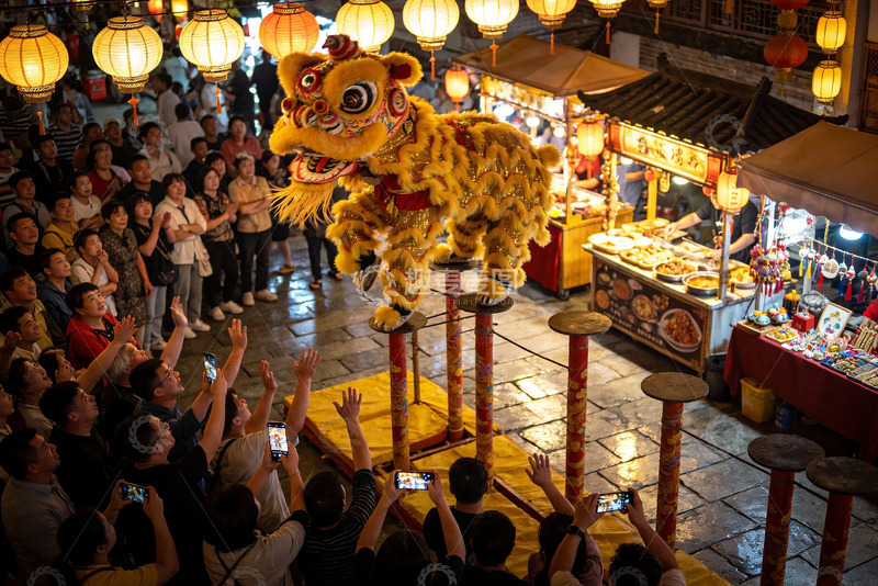 高清大图下载【趣麦麦图】街头舞狮表演热闹非凡