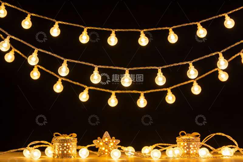 高清大图下载【趣麦麦图】夜景灯光装饰与礼物盒