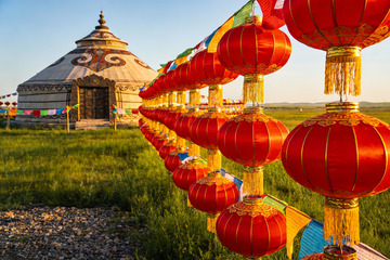 草原毡房灯笼长廊