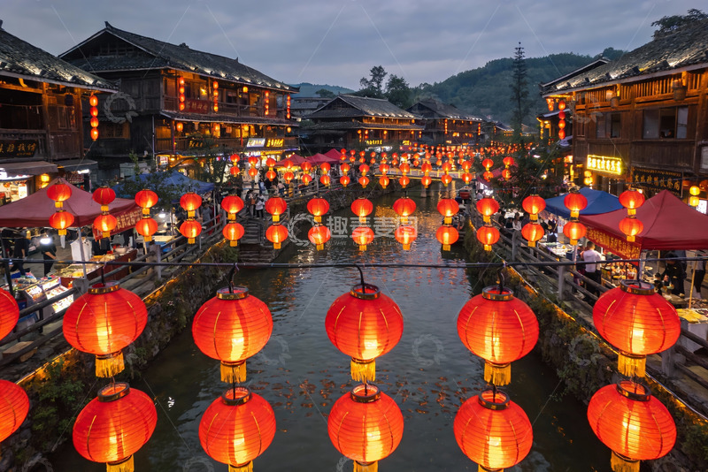 高清大图下载【趣麦麦图】古街夜景灯笼河畔