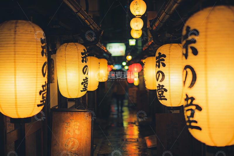 高清大图下载【趣麦麦图】夜色灯笼巷道光影交错