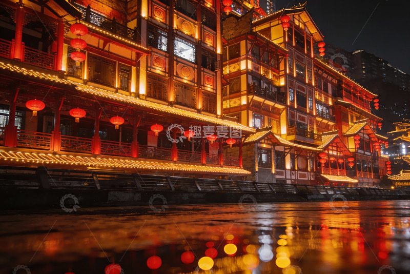 高清大图下载【趣麦麦图】夜色中灯火辉煌的古建筑