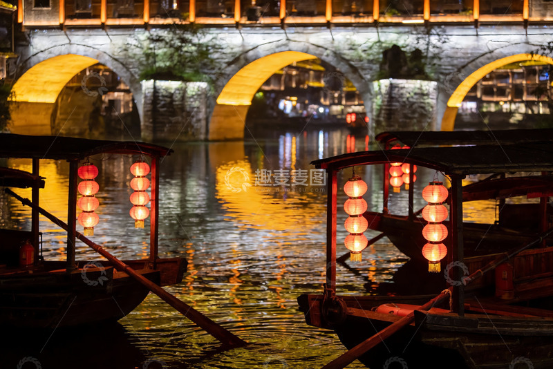 高清大图下载【趣麦麦图】夜色古桥流水游船