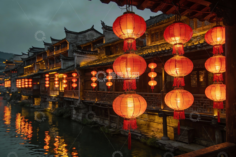高清大图下载【趣麦麦图】古街夜景红灯笼高挂