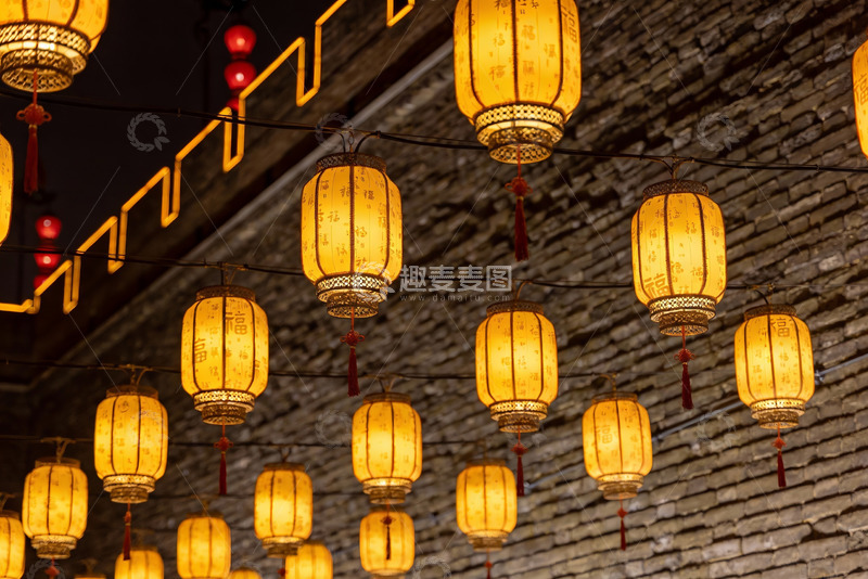 高清大图下载【趣麦麦图】古建筑夜景灯笼高挂