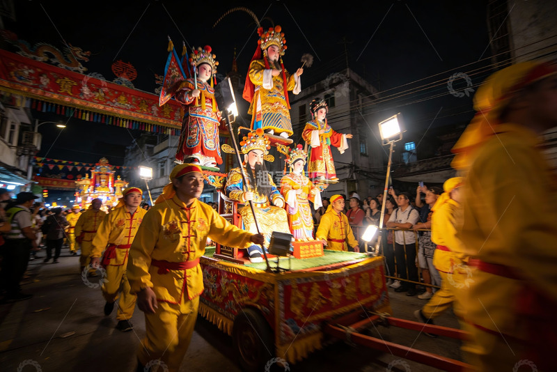 高清大图下载【趣麦麦图】夜间民俗巡游盛况