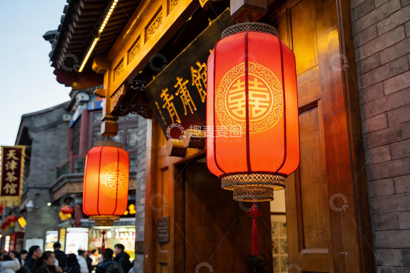 高清大图下载【趣麦麦图】古色古香建筑挂红灯笼