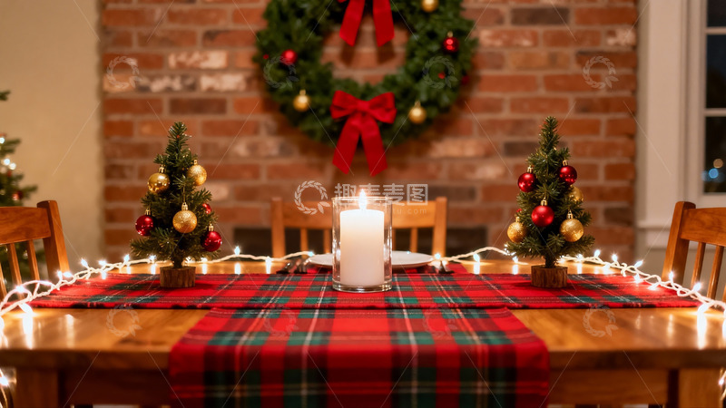 高清大图下载【趣麦麦图】圣诞餐桌布置温馨节日氛围