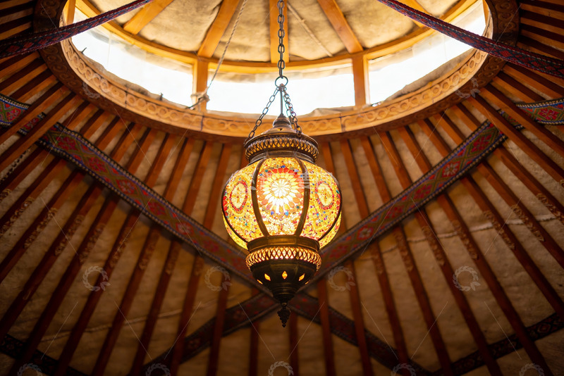 高清大图下载【趣麦麦图】蒙古包内部装饰灯饰特写