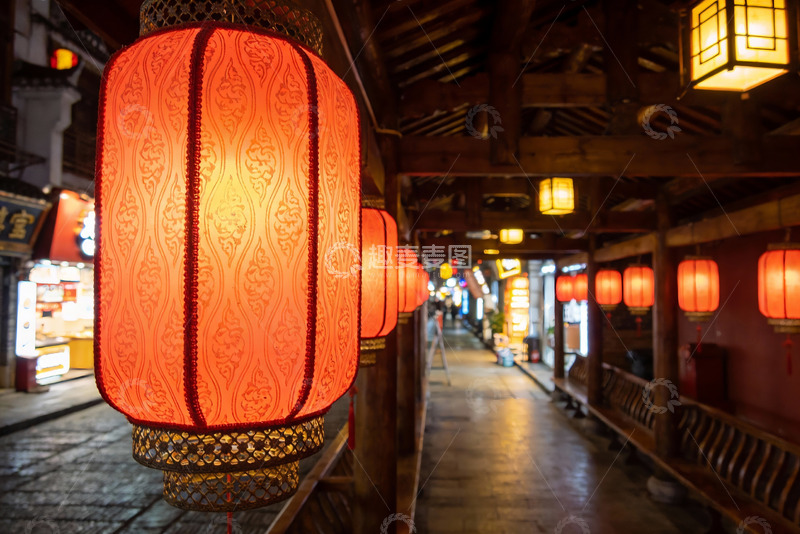 高清大图下载【趣麦麦图】古色古香街道红灯笼高挂