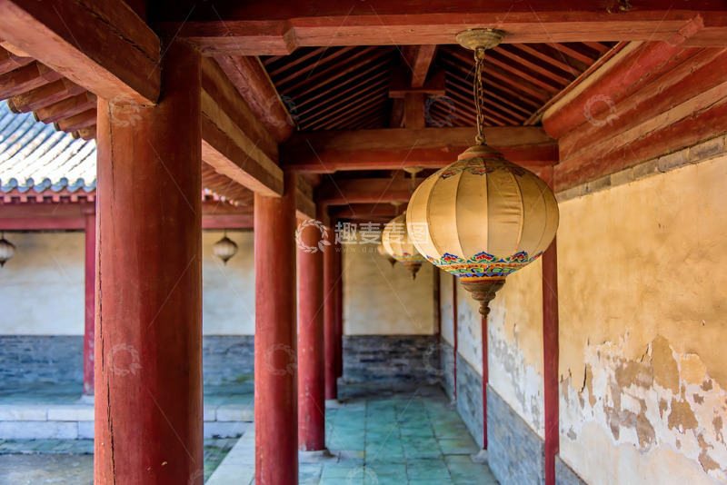 高清大图下载【趣麦麦图】古色古香的中式长廊与灯笼