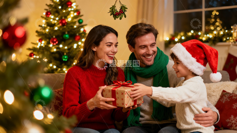 高清大图下载【趣麦麦图】圣诞家庭温馨送礼场景