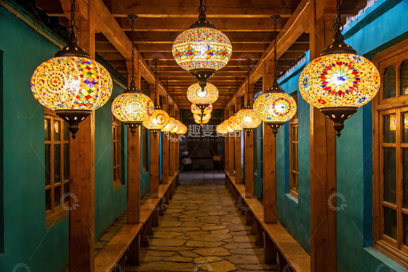 高清大图下载【趣麦麦图】异域风情走廊灯光璀璨