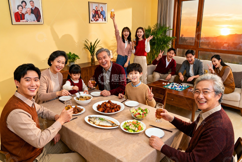 高清大图下载【趣麦麦图】三代同堂家庭聚餐其乐融融