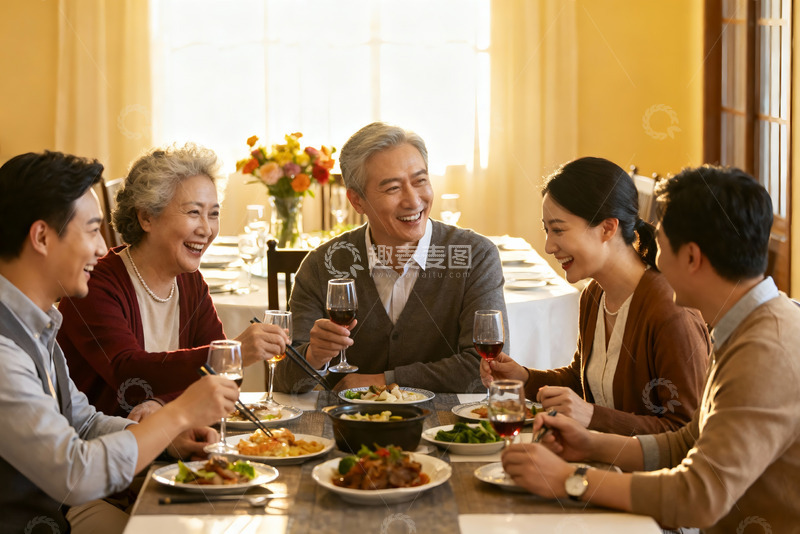 高清大图下载【趣麦麦图】三代同堂家庭聚餐温馨场景