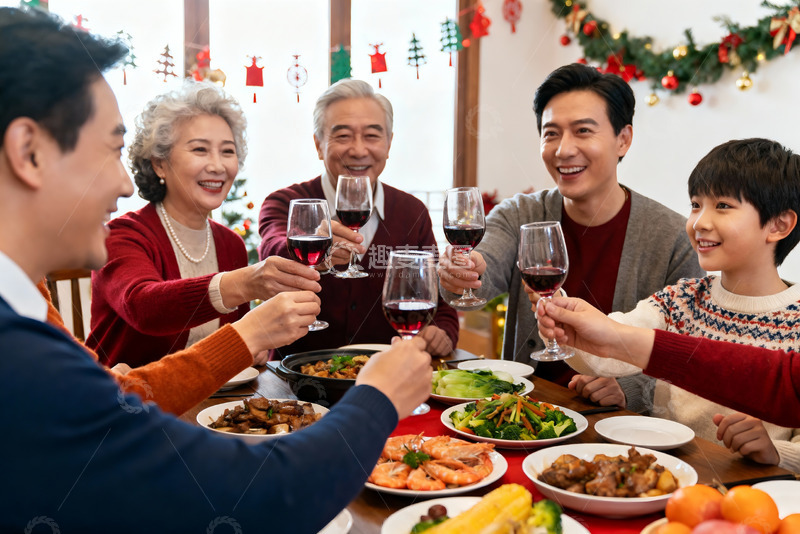 高清大图下载【趣麦麦图】家庭聚餐欢庆节日举杯