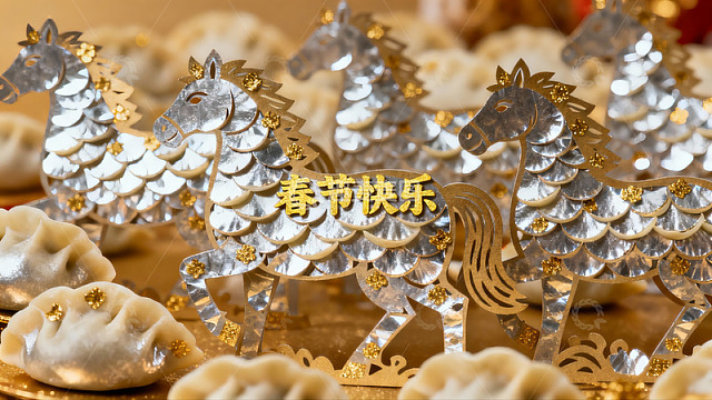春节装饰与饺子摆拍
