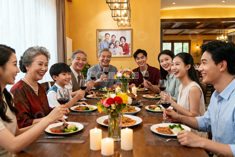 高清大图下载【趣麦麦图】家庭聚餐欢庆时刻