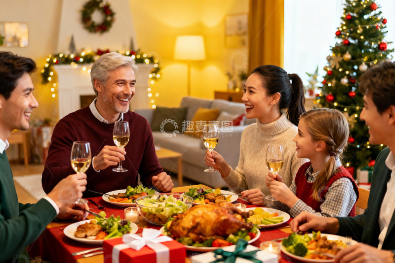 高清大图下载【趣麦麦图】圣诞家庭聚餐欢庆时刻