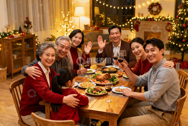 高清大图下载【趣麦麦图】圣诞家庭聚餐温馨场景