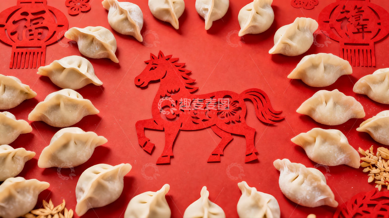 高清大图下载【趣麦麦图】春节饺子与剪纸马装饰