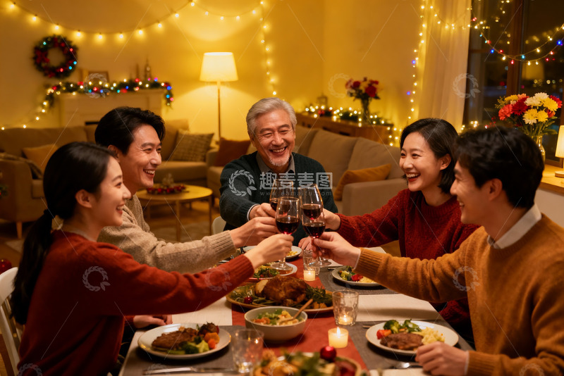 高清大图下载【趣麦麦图】温馨家庭聚餐欢庆节日