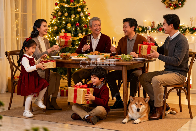 高清大图下载【趣麦麦图】圣诞家庭聚餐温馨场景