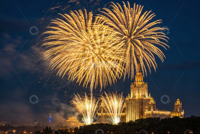 高清大图下载【趣麦麦图】夜空烟花璀璨绽放